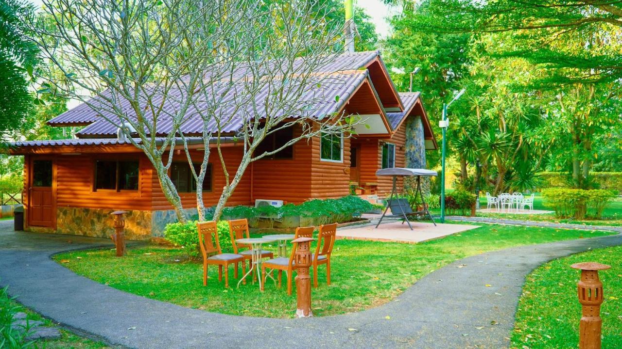 ทิพย์วาริน รีสอร์ท เขาใหญ่ บ้านท่าช้าง ภายนอก รูปภาพ